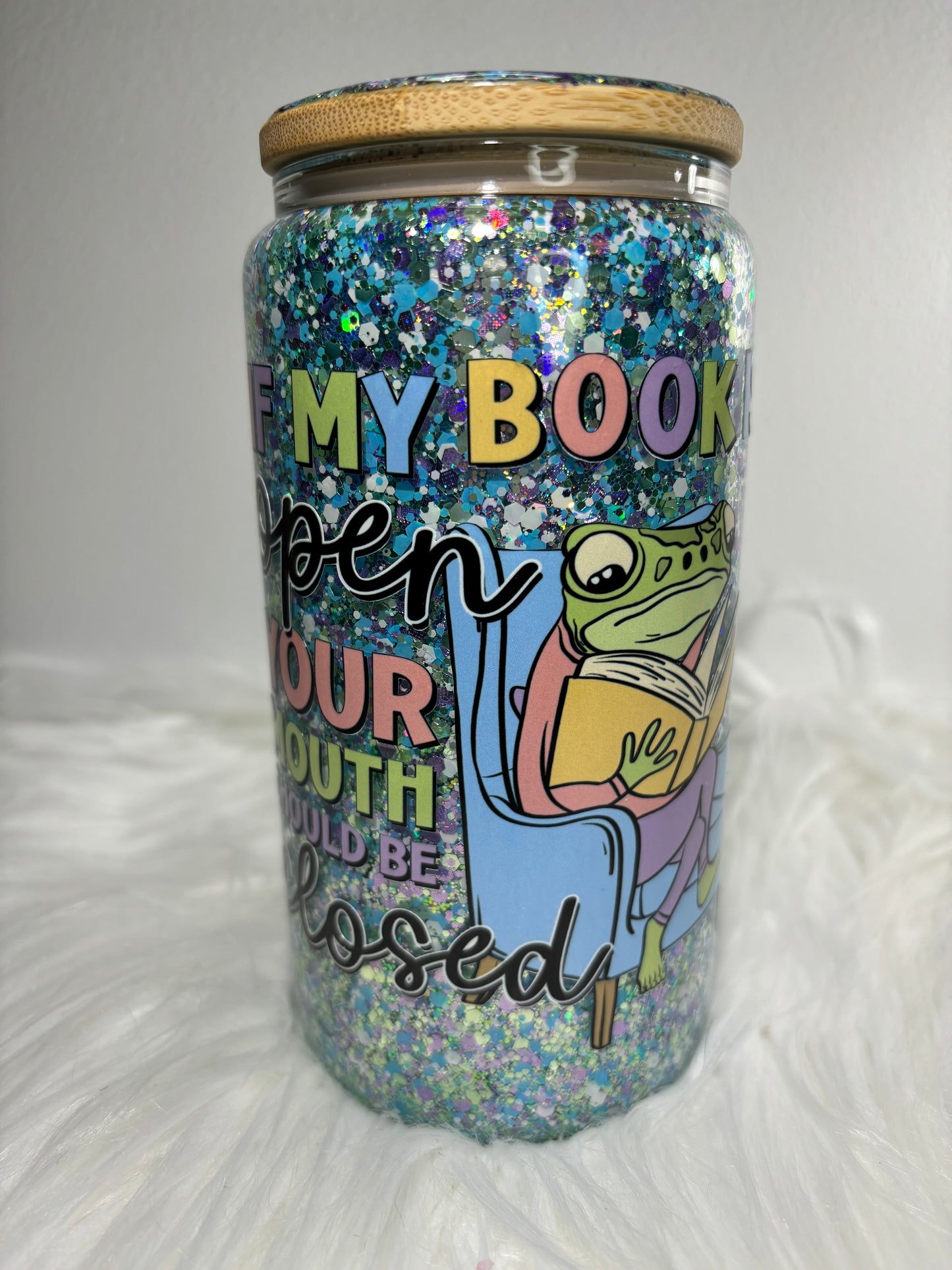 Book loving frog Glitter glass can