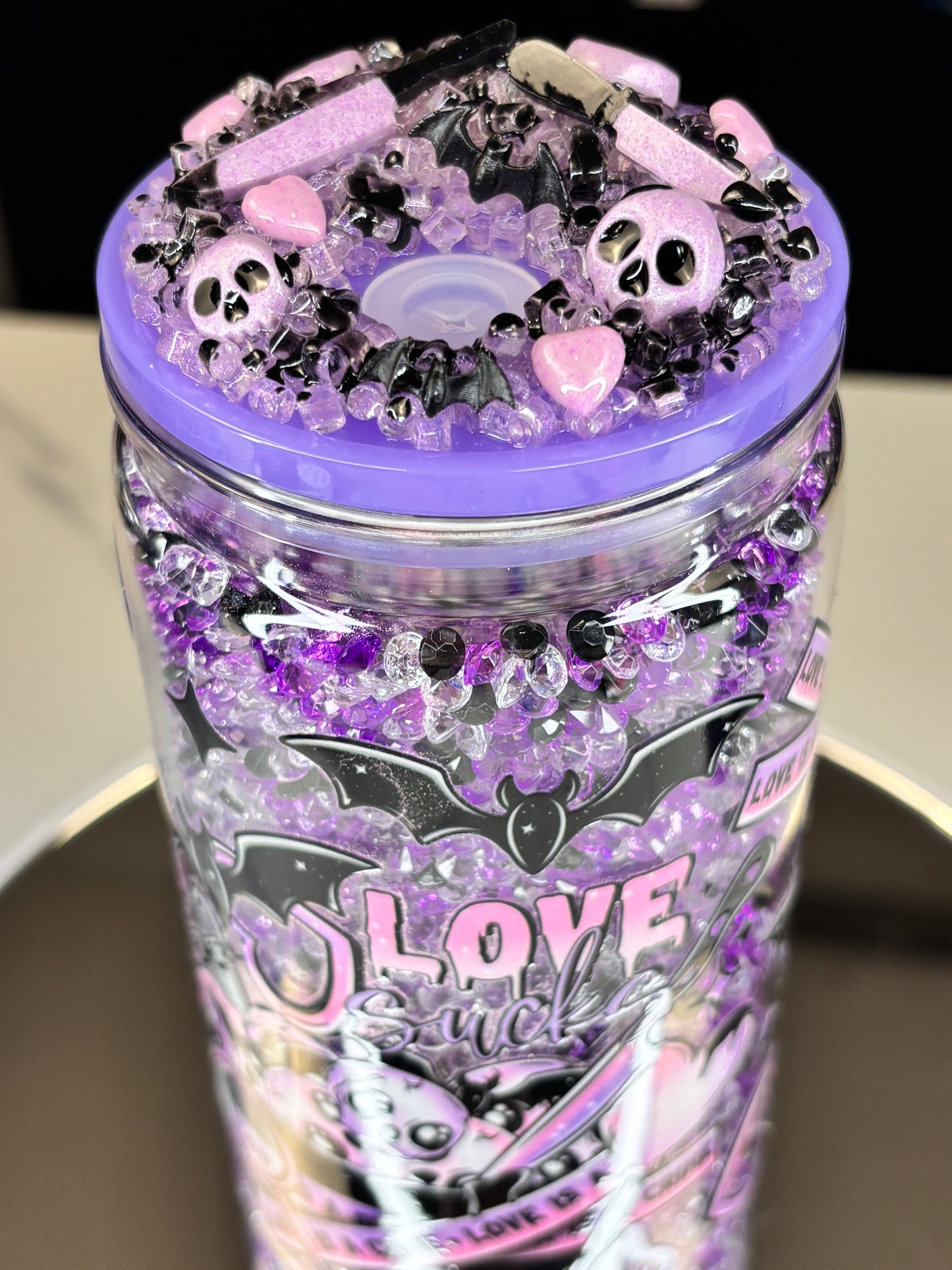 Love sucks crystal (dry) snow globe