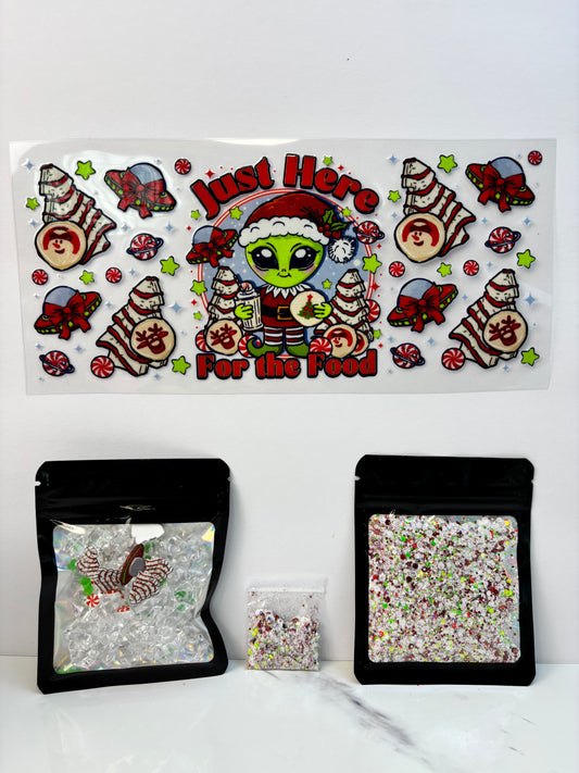 Christmas alien glowing snow globe kit