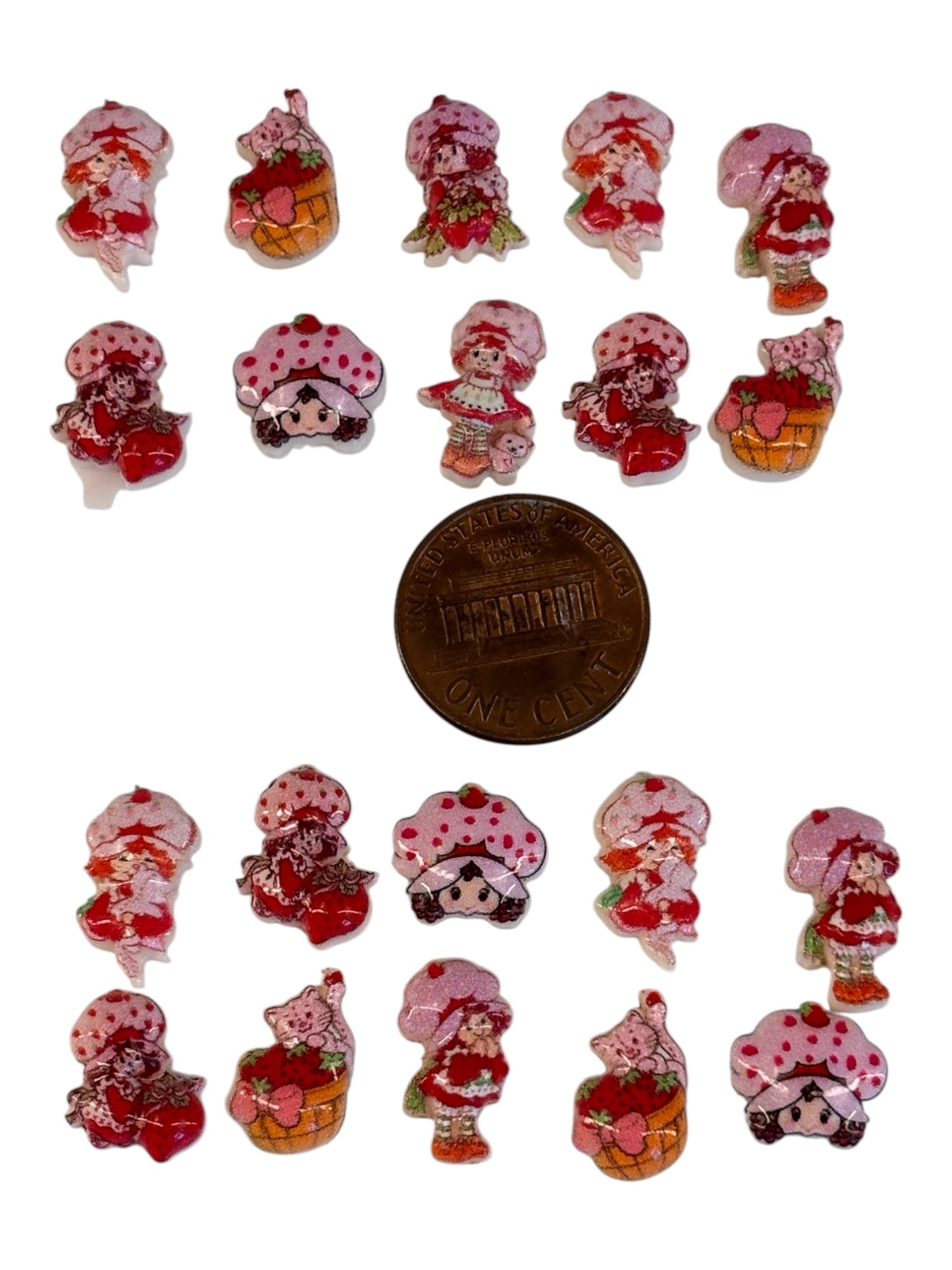 Strawberry love, charms