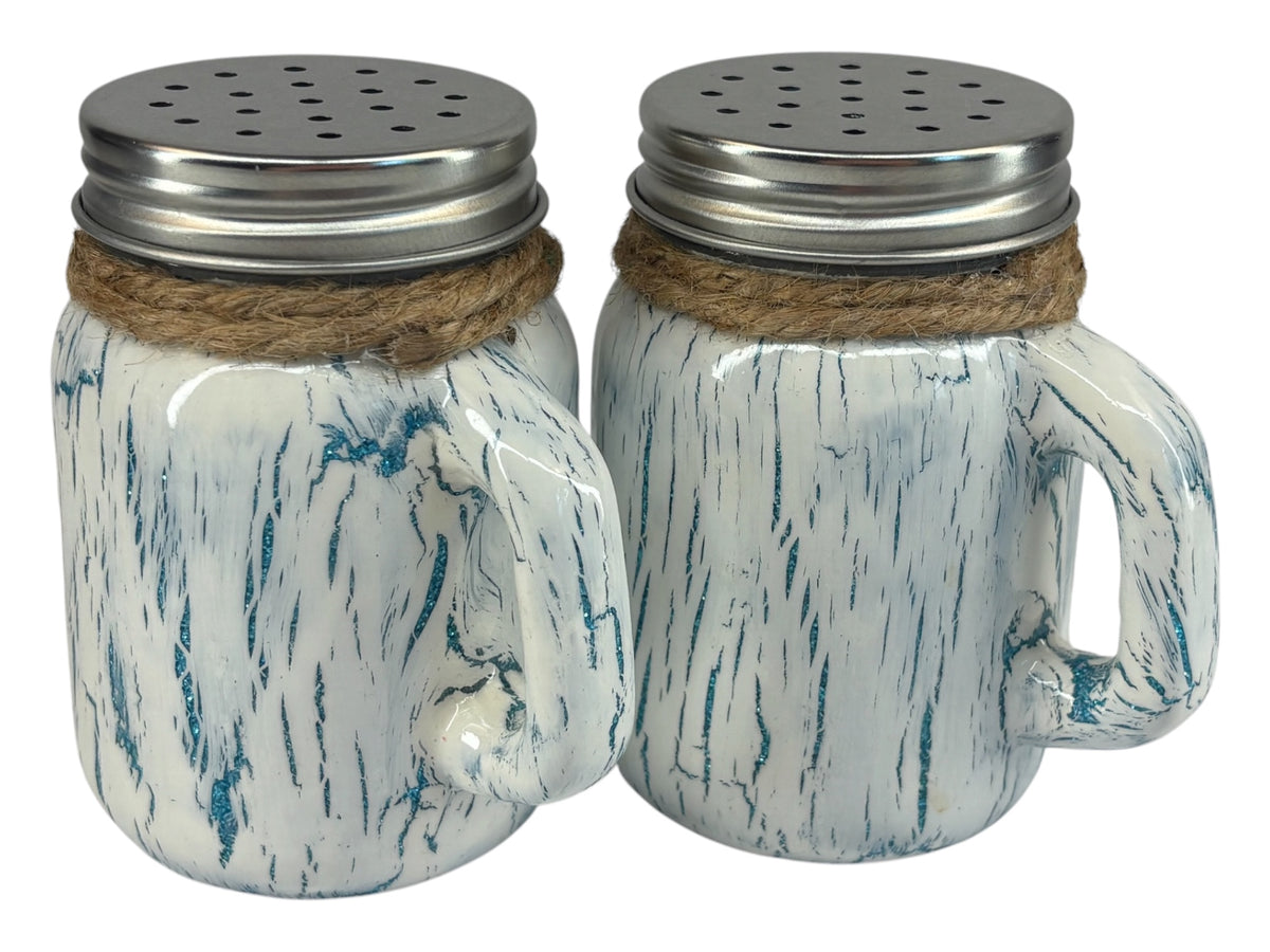 Rustic farmhouse, mason jar salt and pepper shaker
