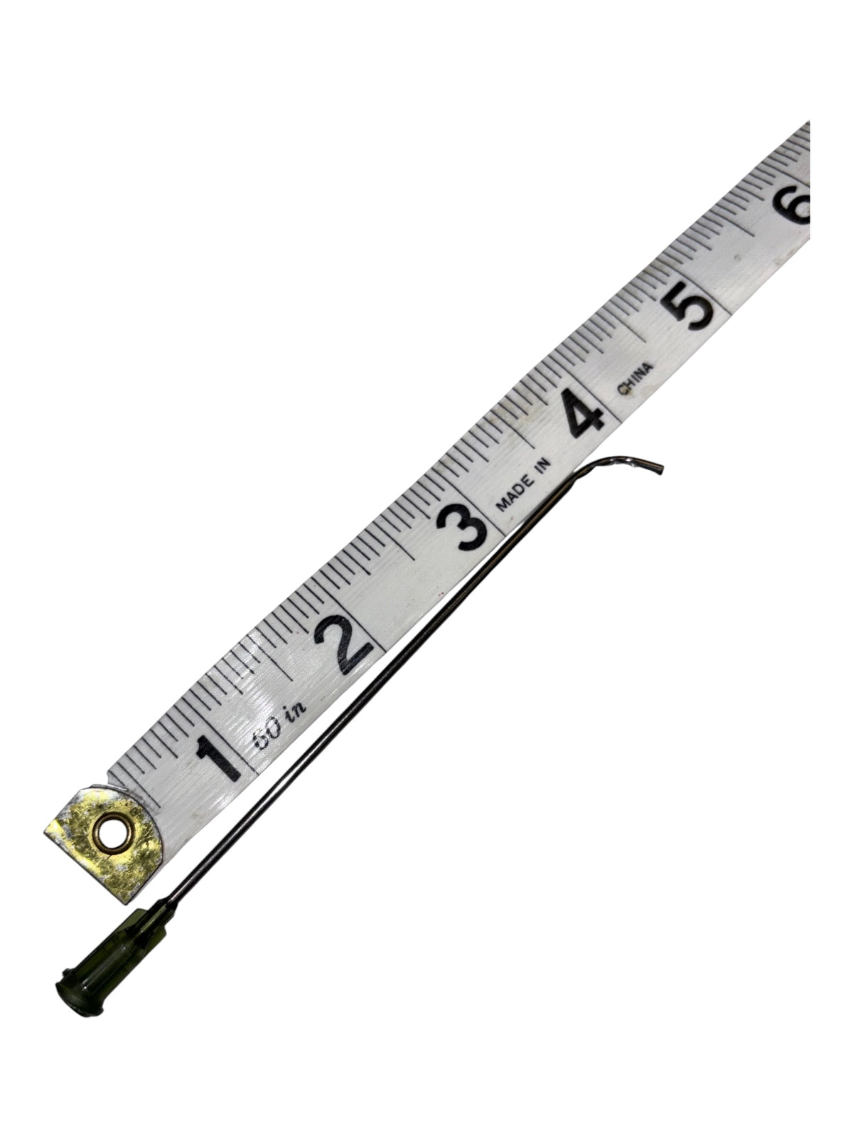 Blunt tip curved needle