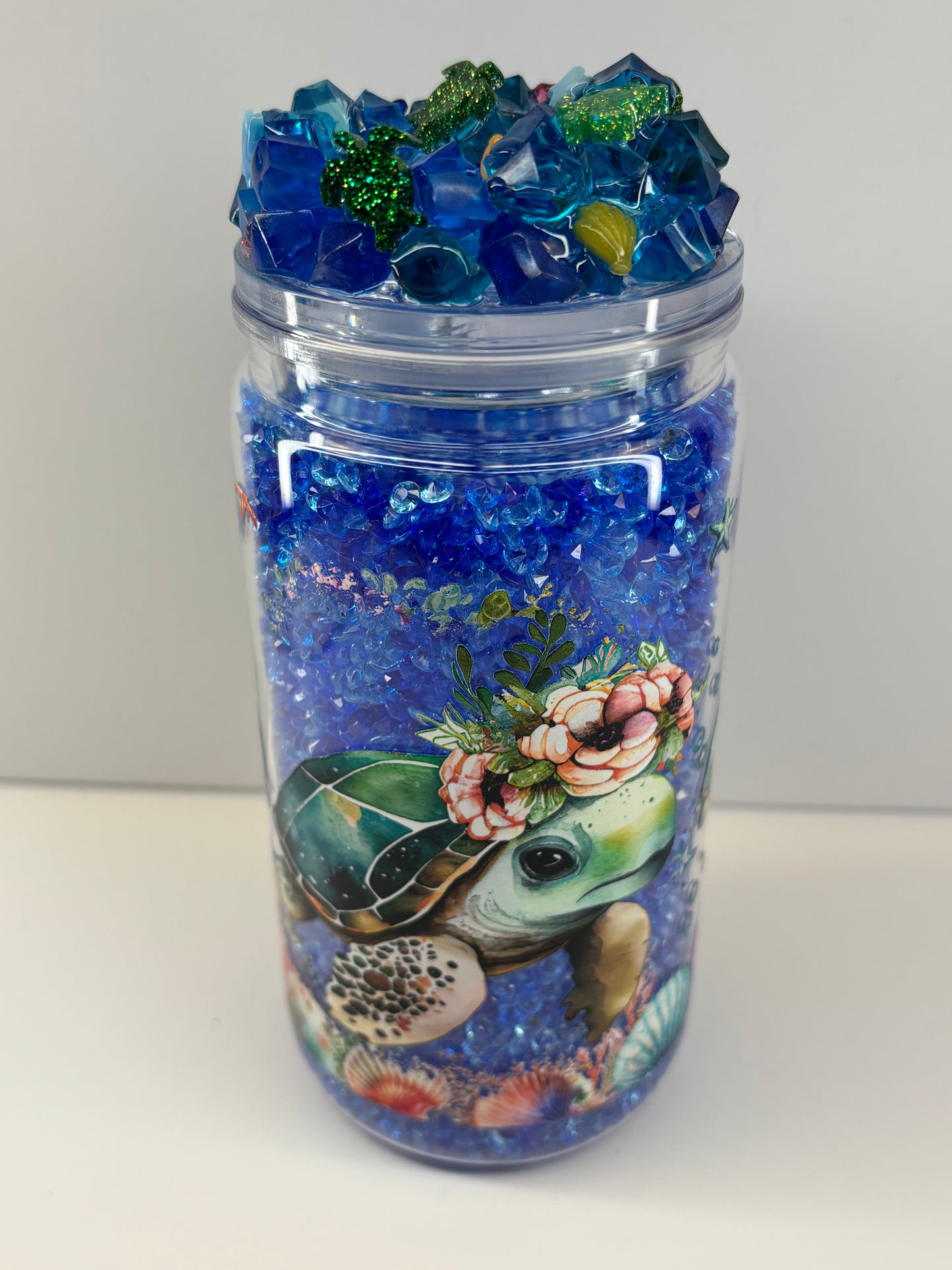 Crystal turtle dry snow globe