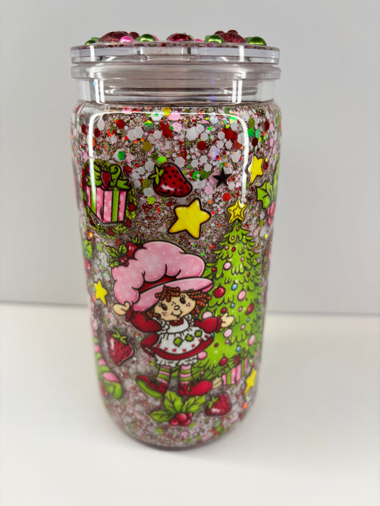 Berry Christmas snow globe ￼