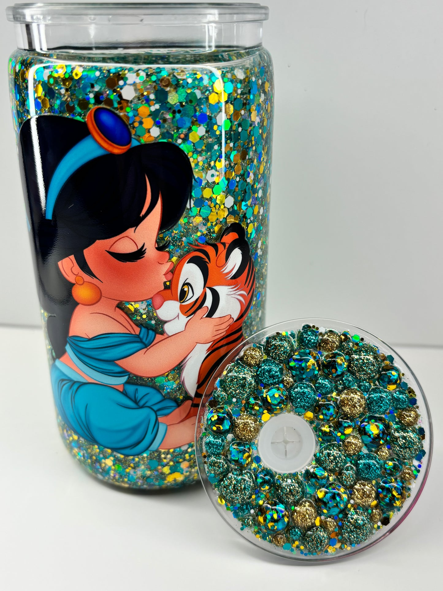 Arabian cutie snow globe cup